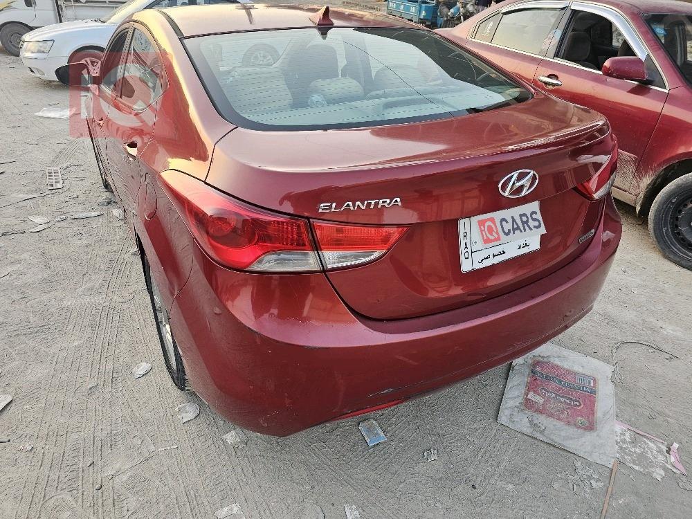 Hyundai Elantra